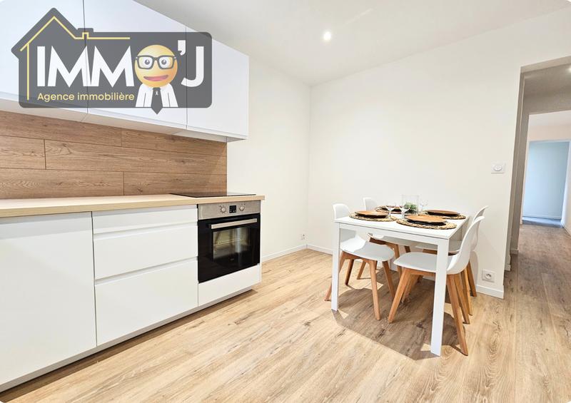 Maison - 82 m² - 4 pièces