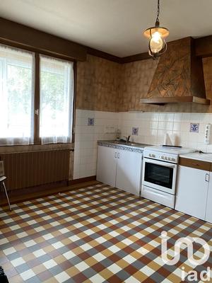 Maison - 146 m² - 12 pièces