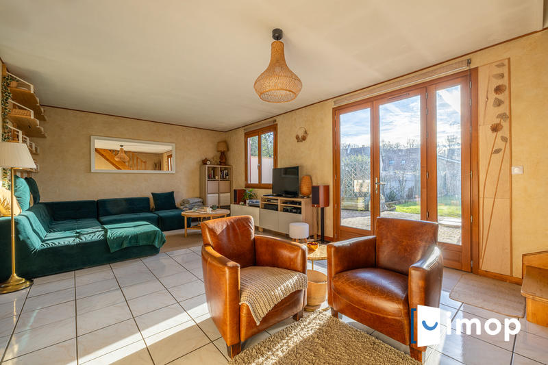 Maison - 135 m² - 6 pièces