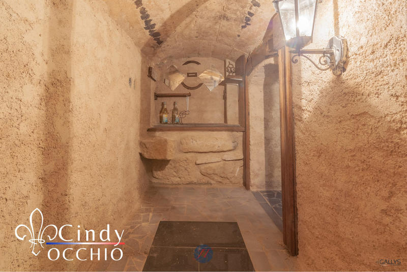 Maison ancienne - 156 m² - 7 pièces