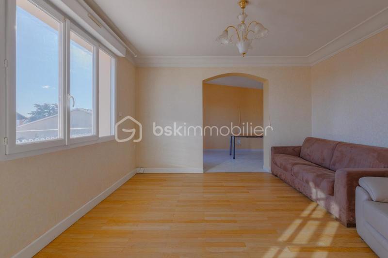 Appartement - 101 m² - 4 pièces