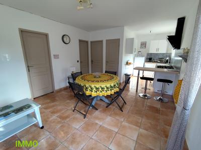 Appartement - 49 m² - 3 pièces