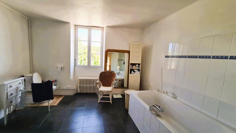 Maison ancienne - 216 m² - 9 pièces