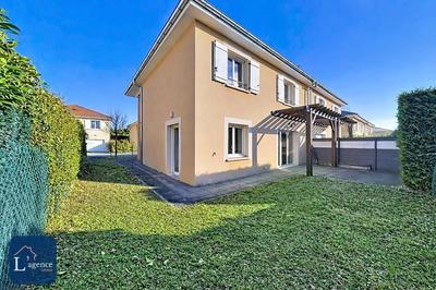 Maison - 111 m² - 6 pièces