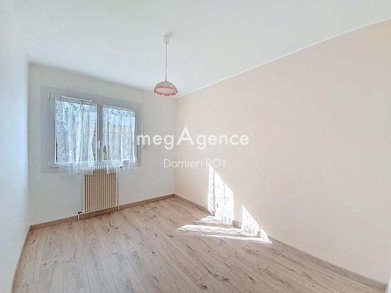 Pavillon - 81 m² - 4 pièces