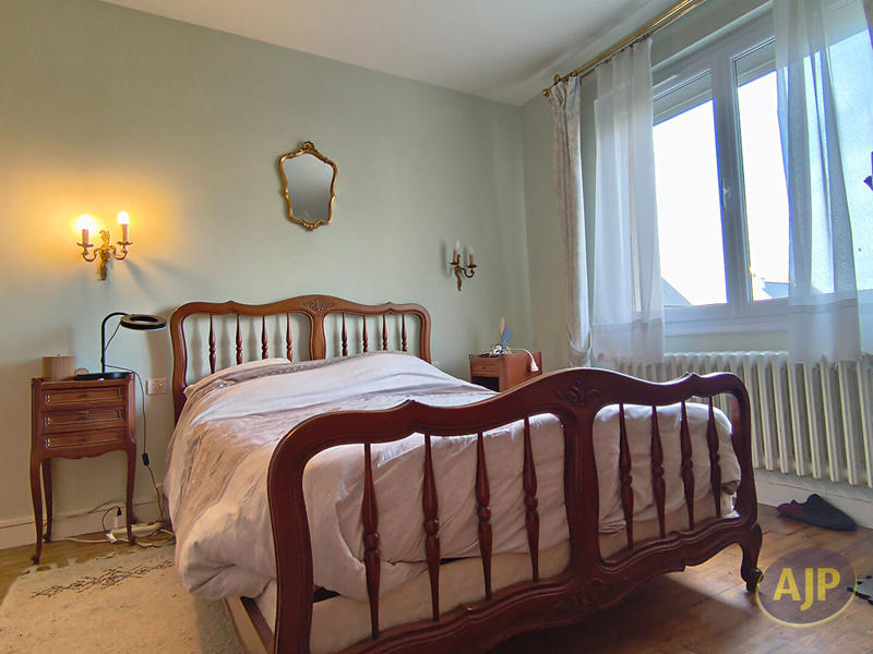 Maison - 134 m² - 7 pièces