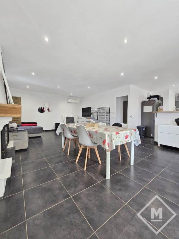 Maison - 124 m² - 5 pièces