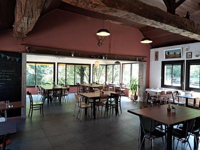 Local commercial - 183 m²