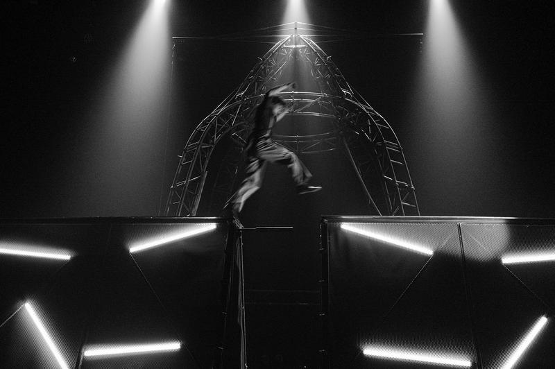 Amélia (Théâtre, acrobatie aérienne, danse)