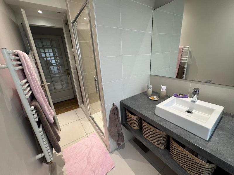 Appartement - 84 m² - 3 pièces