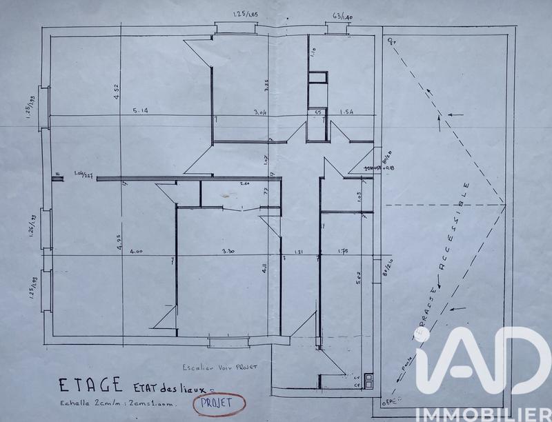 Maison - 294 m² - 8 pièces