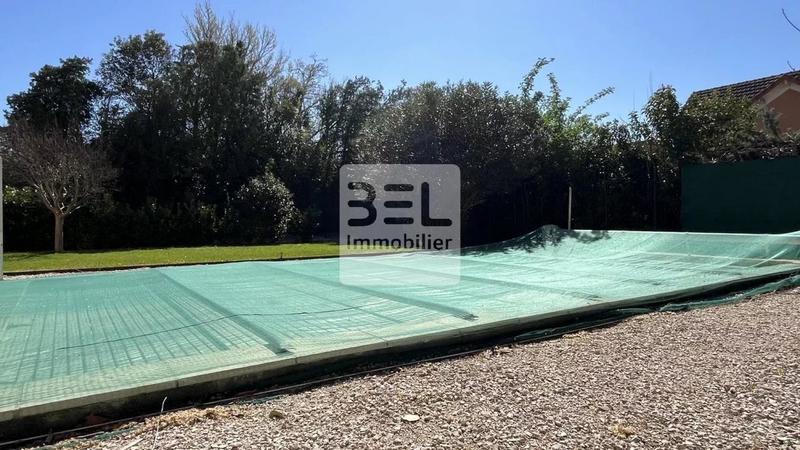 Maison bourgeoise - 181 m² - 8 pièces