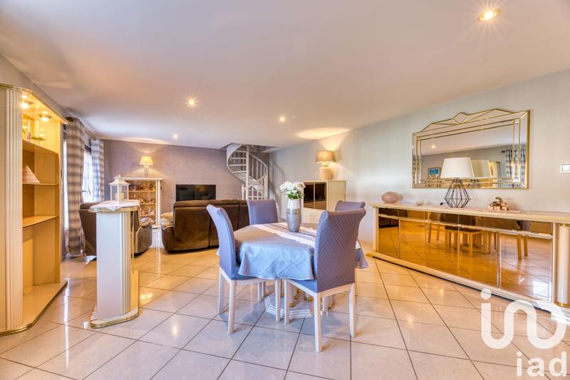 Maison - 129 m² - 6 pièces