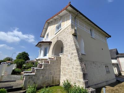 Maison - 145 m² - 7 pièces