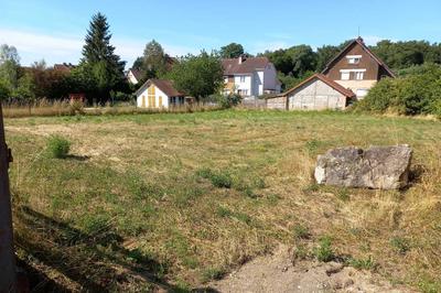 Terrain constructible - 1 071 m²