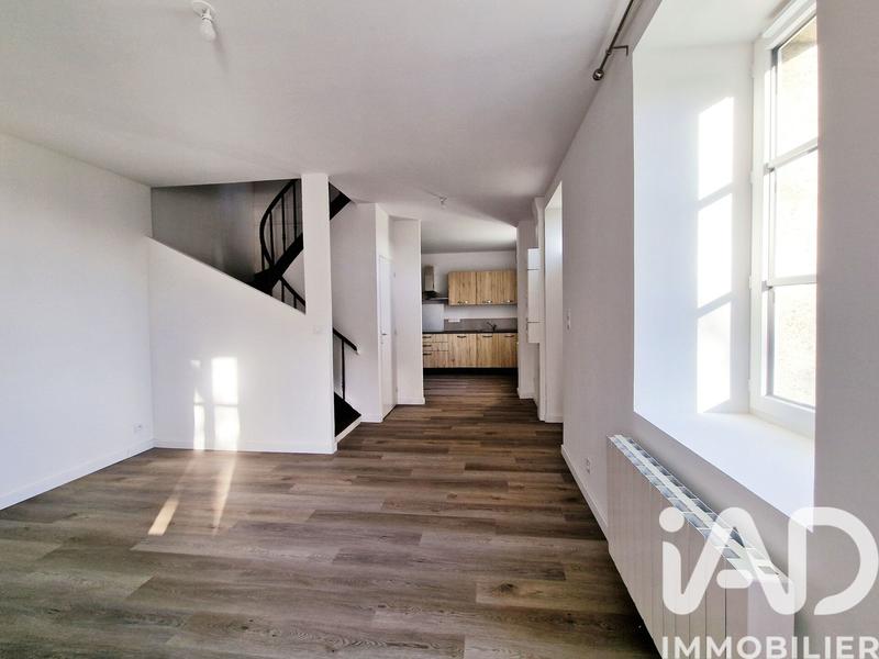 Maison - 90 m² - 4 pièces