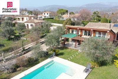 Demeure - 147 m² - 5 pièces