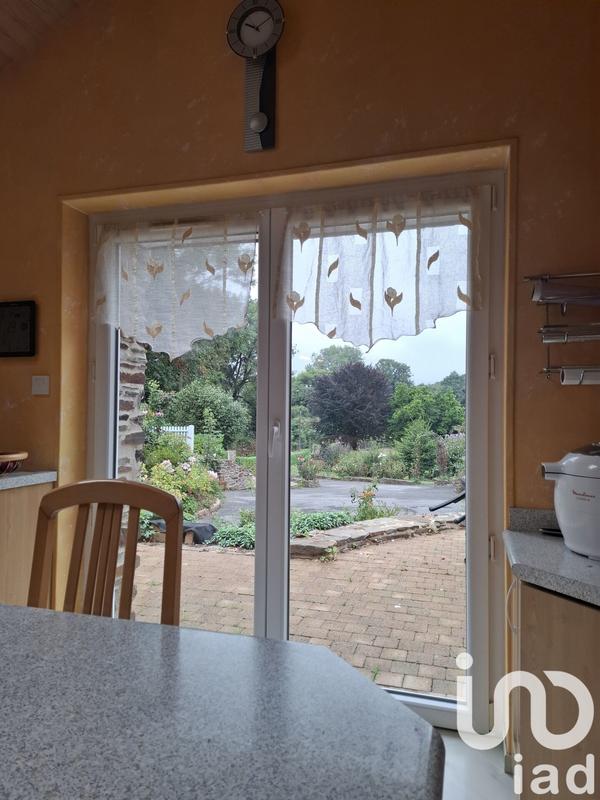 Maison - 265 m² - 8 pièces