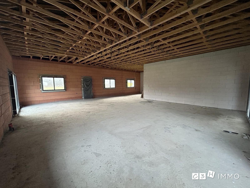 Local commercial - 127 m²