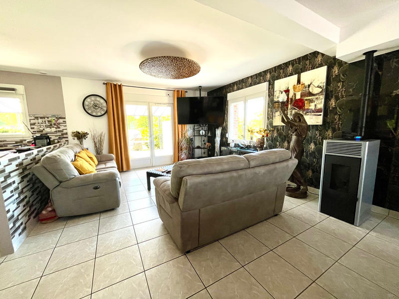 Maison - 105 m² - 4 pièces