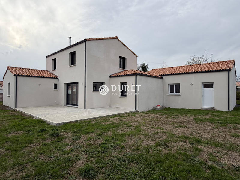 Maison - 127 m² - 6 pièces