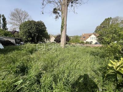 Terrain constructible - 500 m²