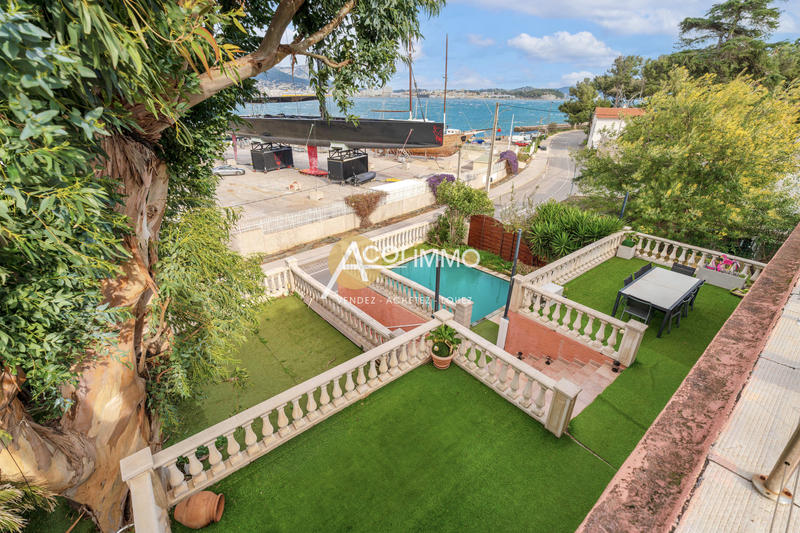 Maison - 160 m² - 5 pièces