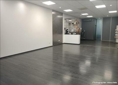 Local commercial - 93 m²