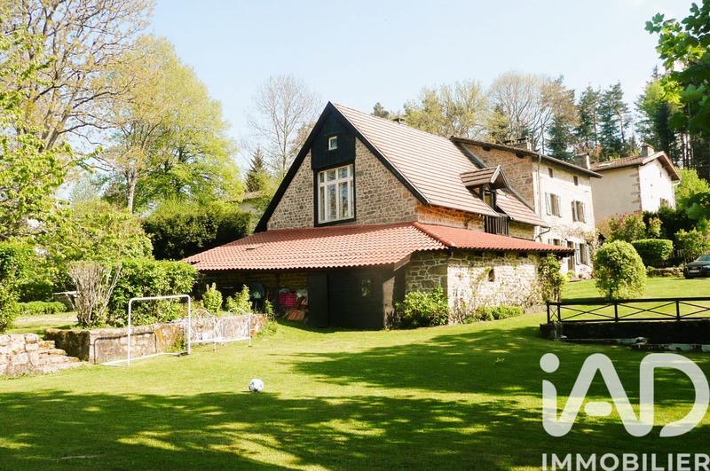 Maison de campagne - 240 m² - 6 pièces