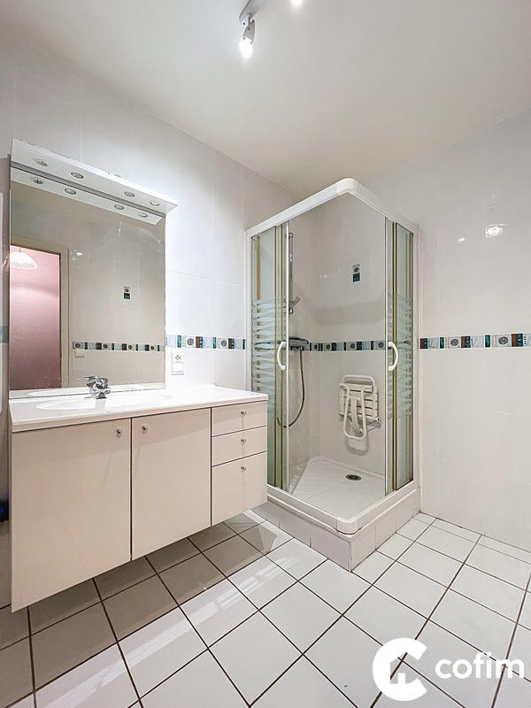 Appartement - 96 m² - 4 pièces