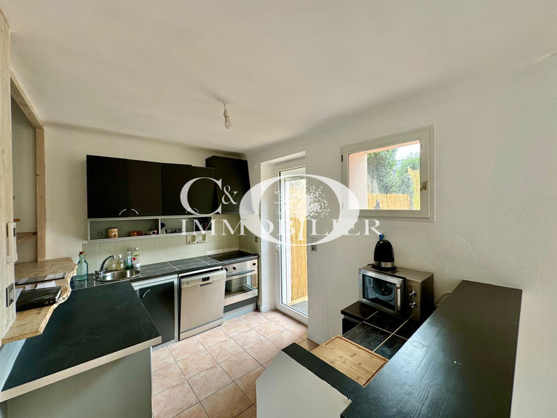 Maison - 95 m² - 5 pièces