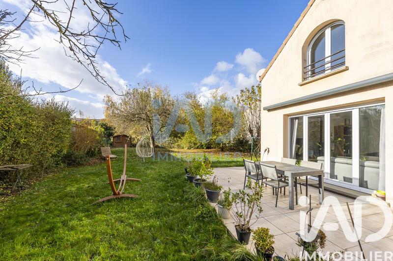 Maison - 165 m² - 7 pièces