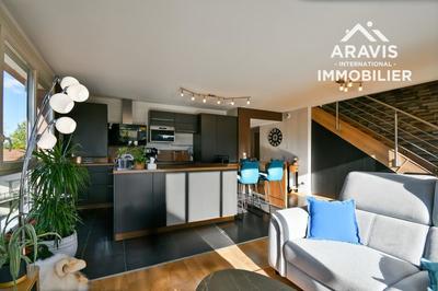 Duplex - 98 m² - 4 pièces