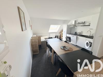 Appartement - 140 m² - 11 pièces