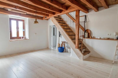 Maison - 265 m² - 6 pièces