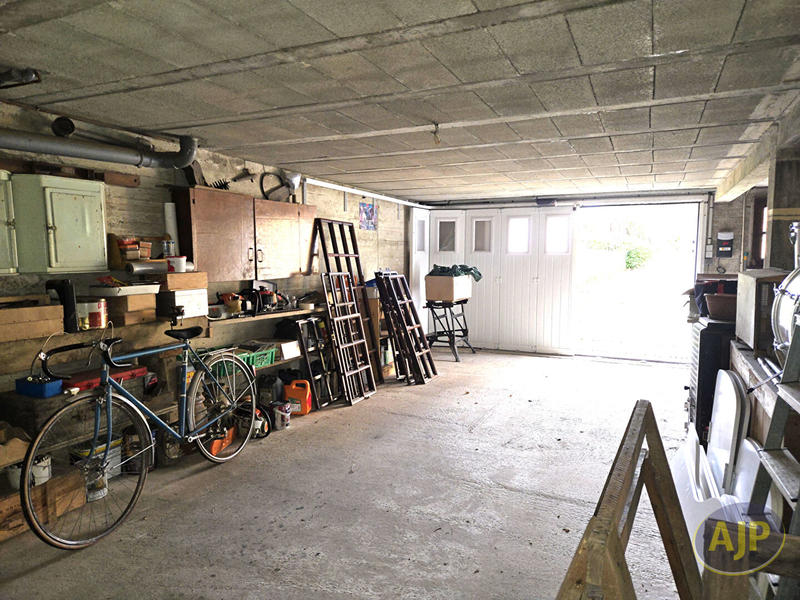 Maison - 80 m² - 5 pièces