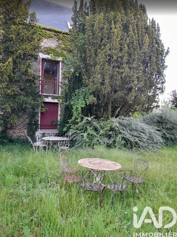 Maison - 228 m² - 10 pièces