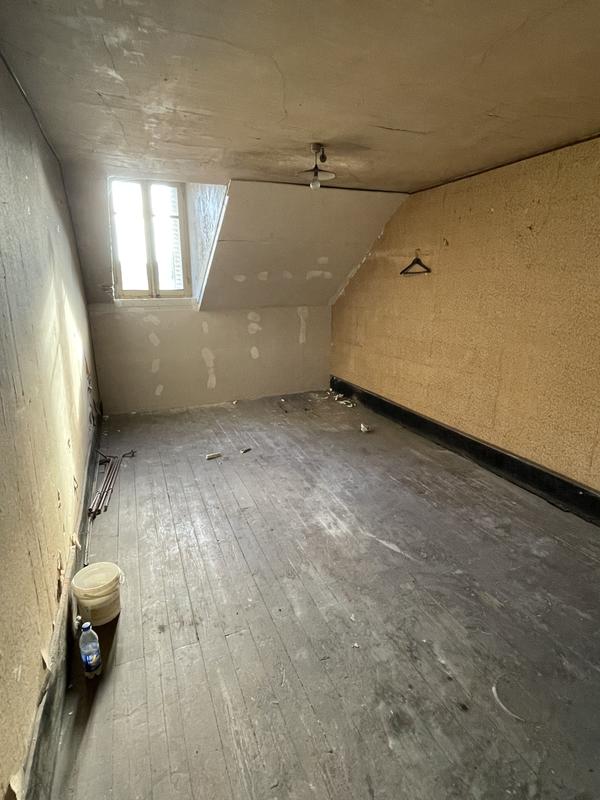 Appartement - 120 m² - 8 pièces