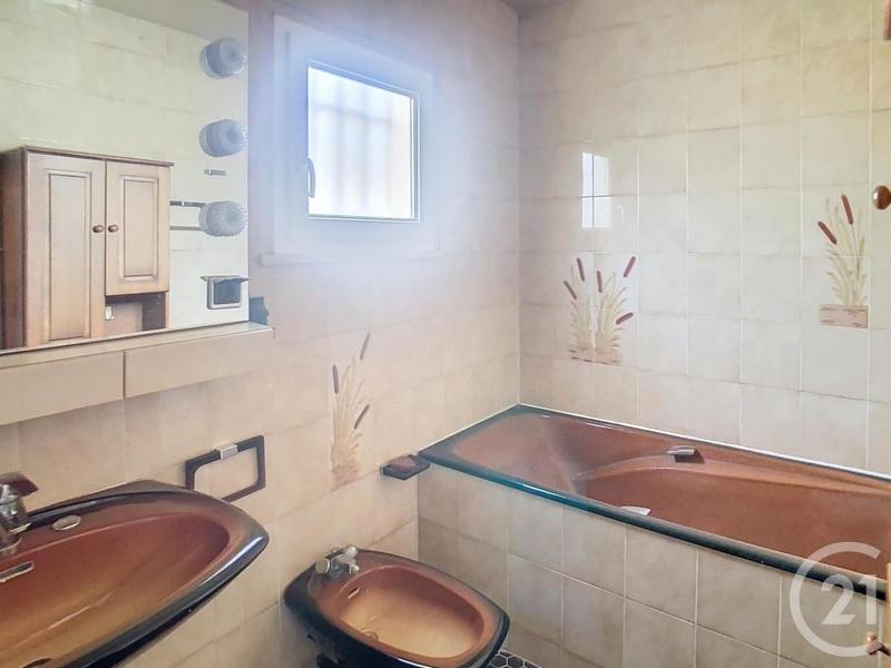 Maison - 113 m² - 6 pièces