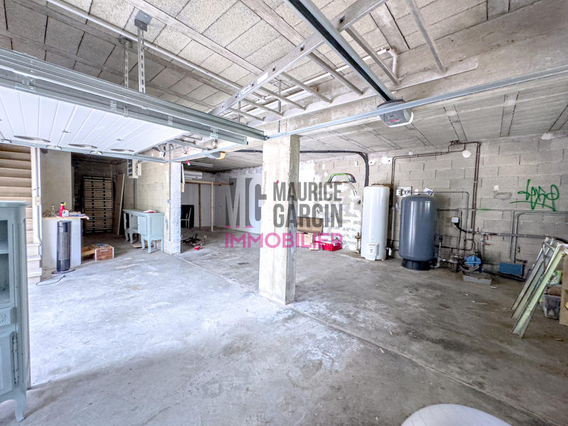 Maison - 160 m² - 6 pièces