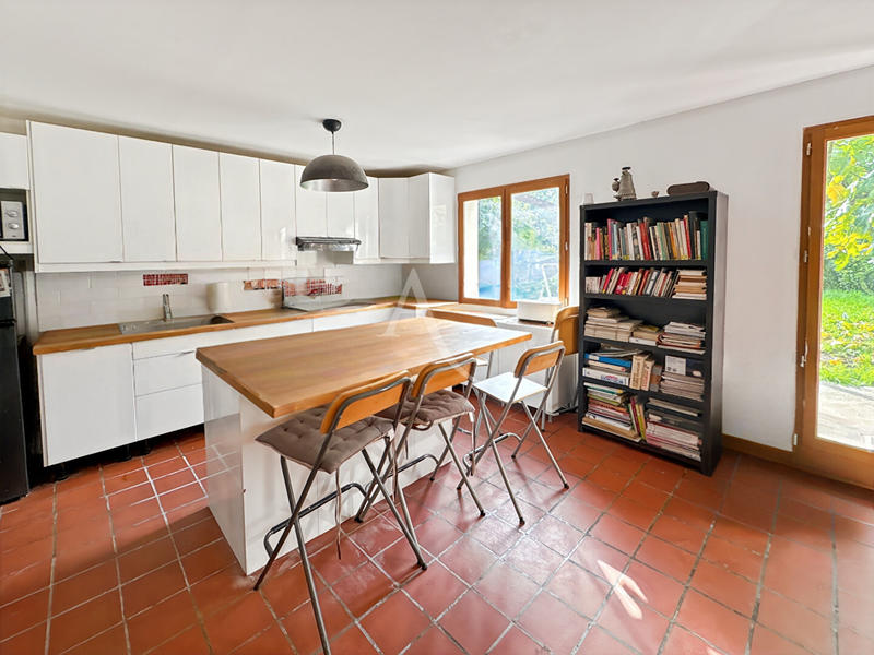 Maison - 130 m² - 7 pièces