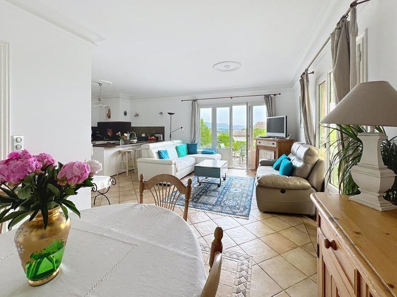 Maison - 152 m² - 7 pièces