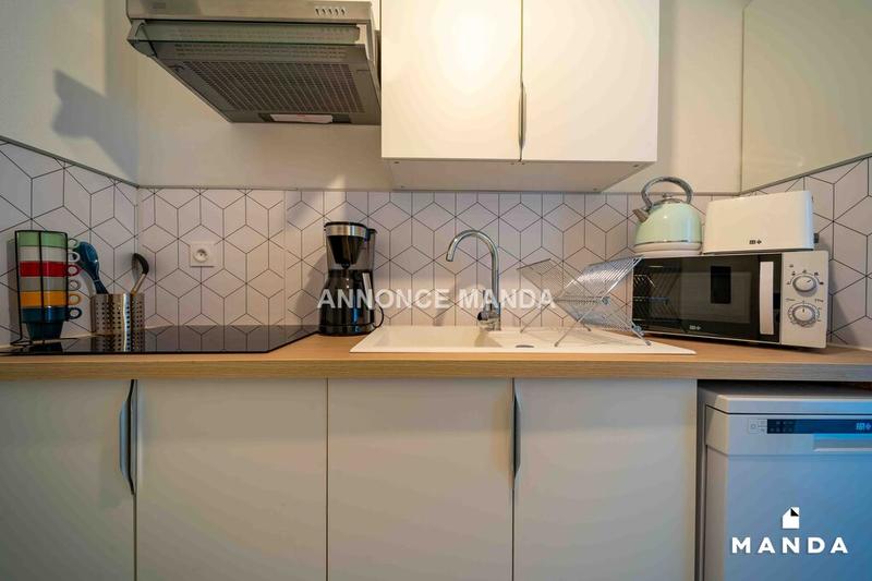 Chambre - 10 m² - 5 pièces