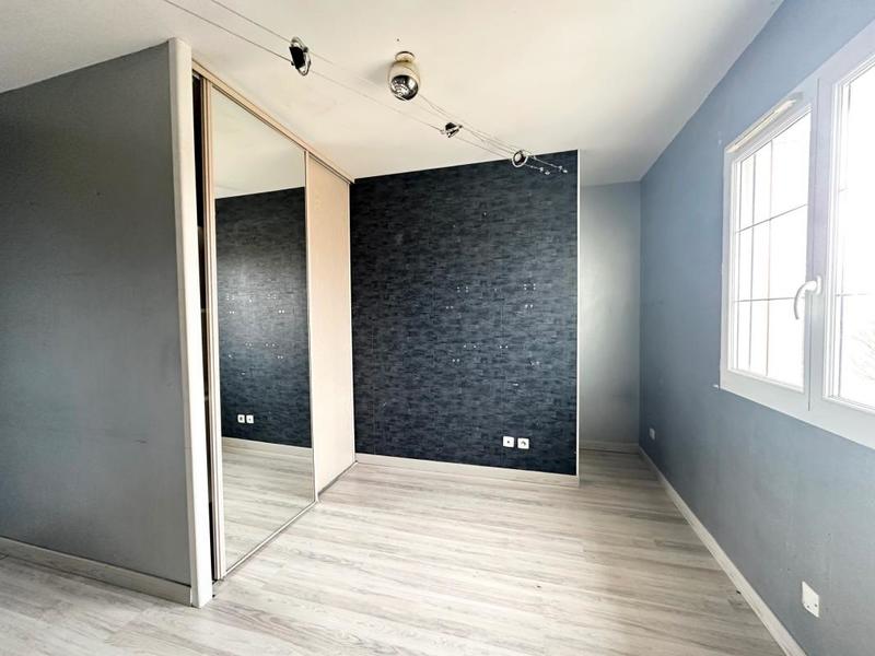 Villa - 104 m² - 5 pièces