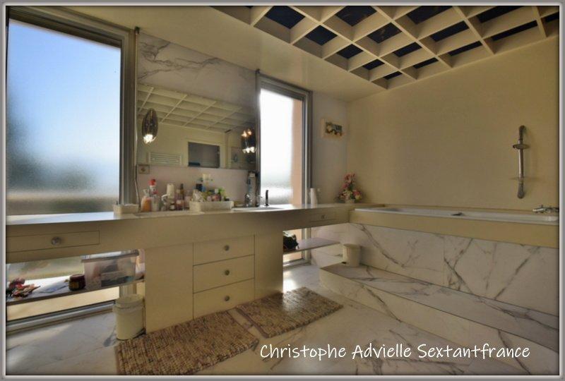 Maison d'architecte - 280 m² - 10 pièces