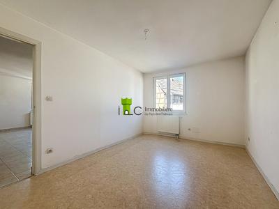 Appartement - 92 m² - 4 pièces