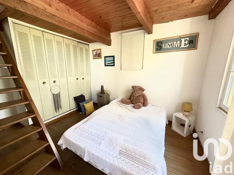 Maison - 230 m² - 8 pièces