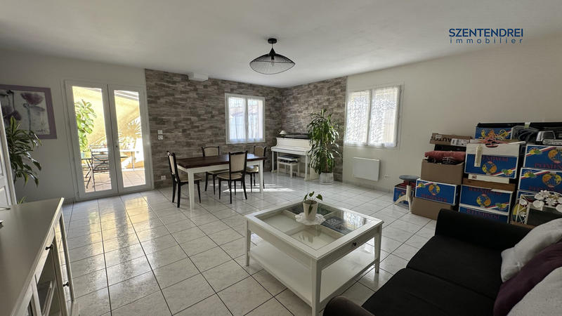 Maison - 102 m² - 5 pièces