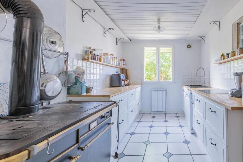 Maison - 180 m² - 7 pièces