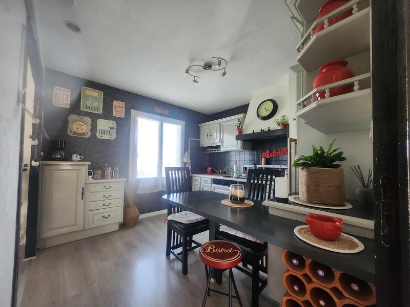 Maison - 135 m² - 6 pièces